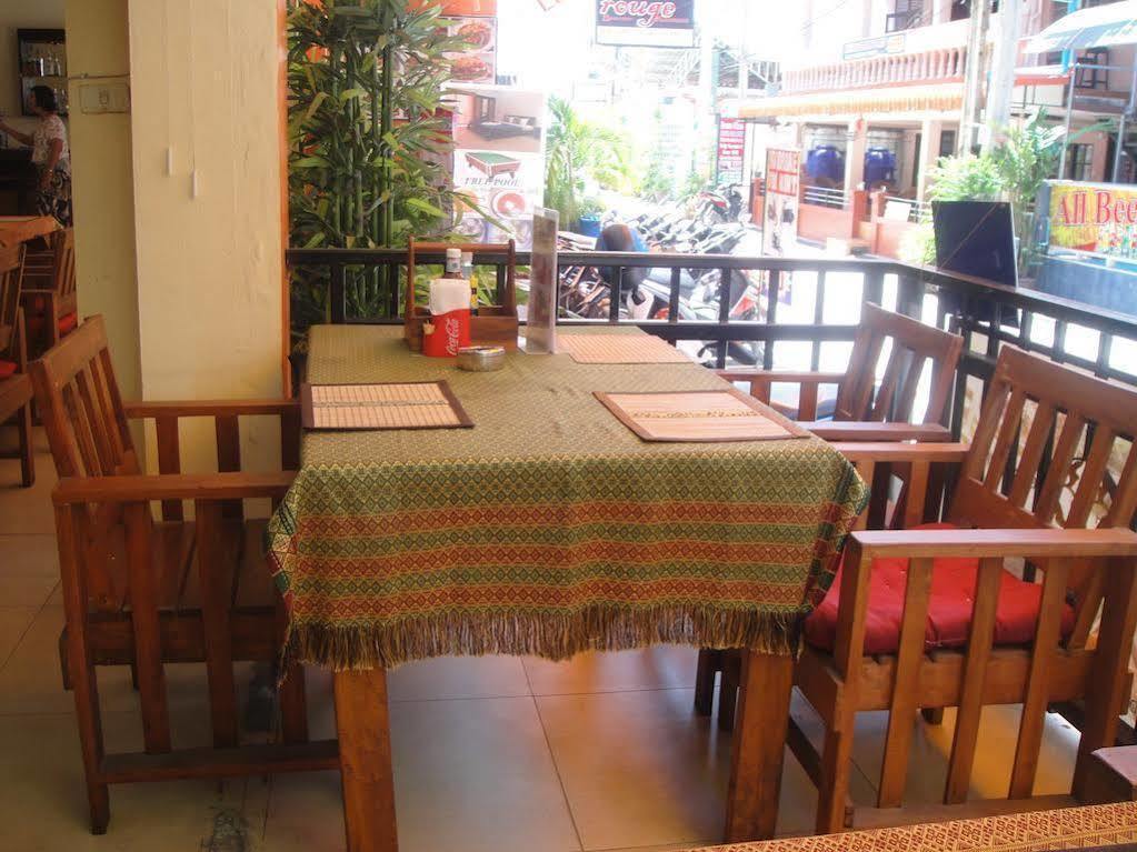 Malee Guesthouse And Restaurant Pattaya Exterior foto